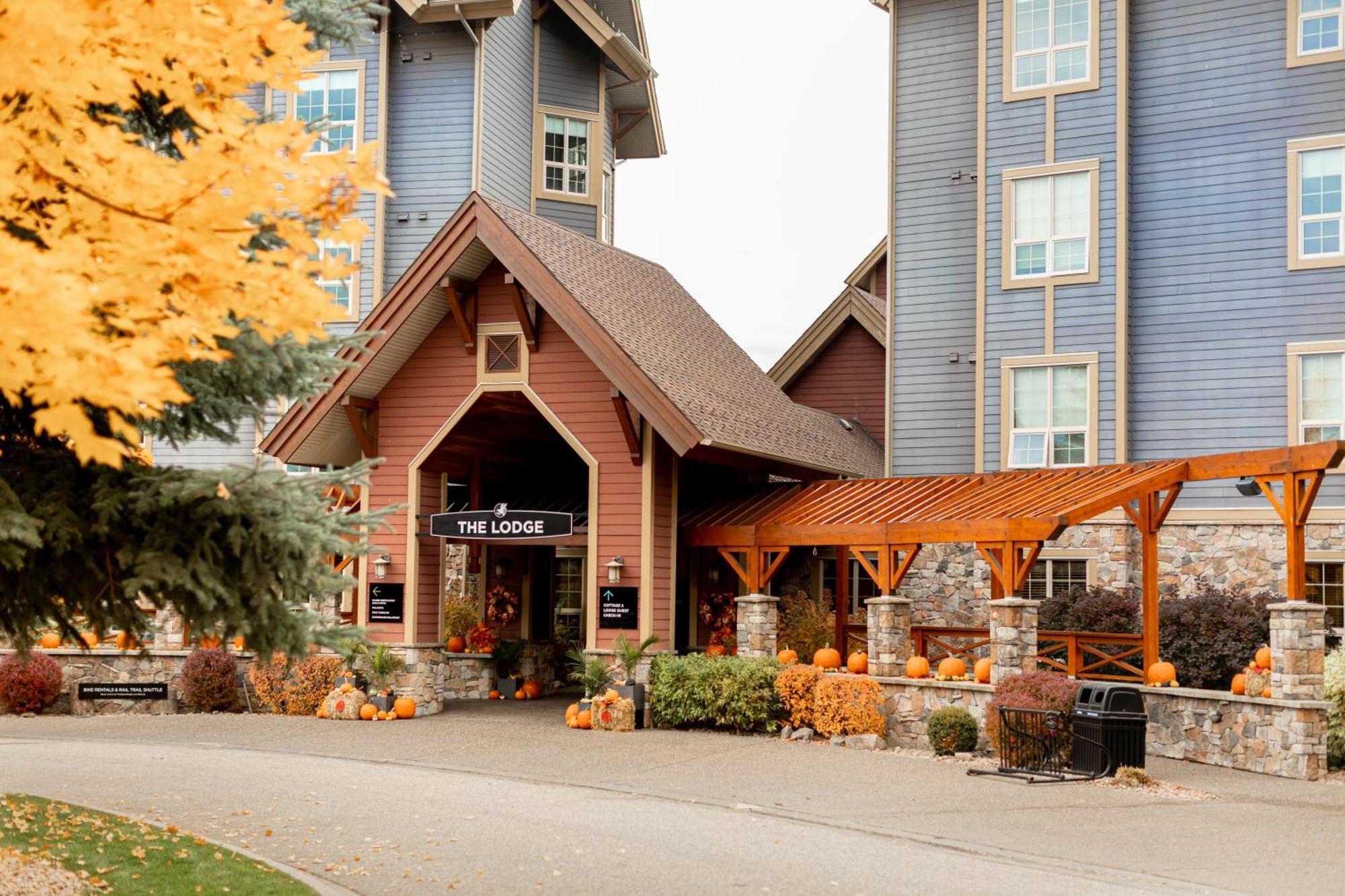 Predator Ridge Resort Vernon Exterior photo