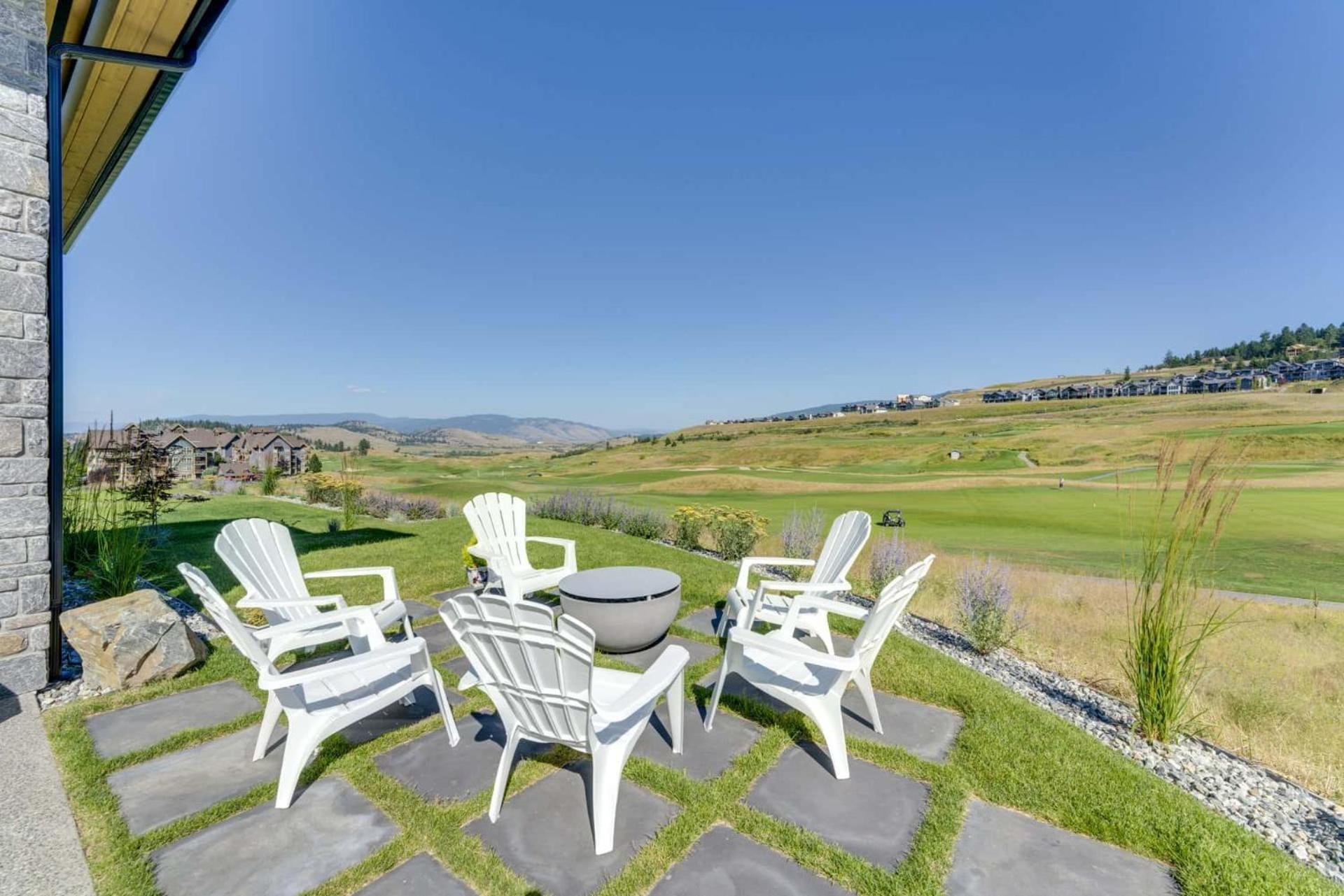 Predator Ridge Resort Vernon Exterior photo